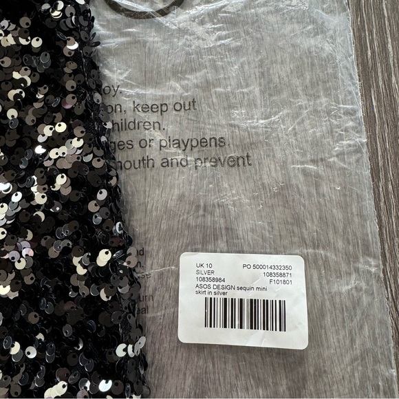 ASOS DESIGN Sequin Mini Skirt - Picture 4 of 5